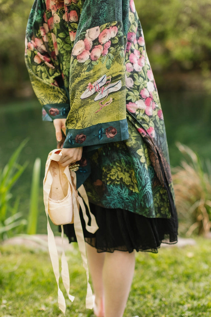 The Day Dreamer Opera Duster