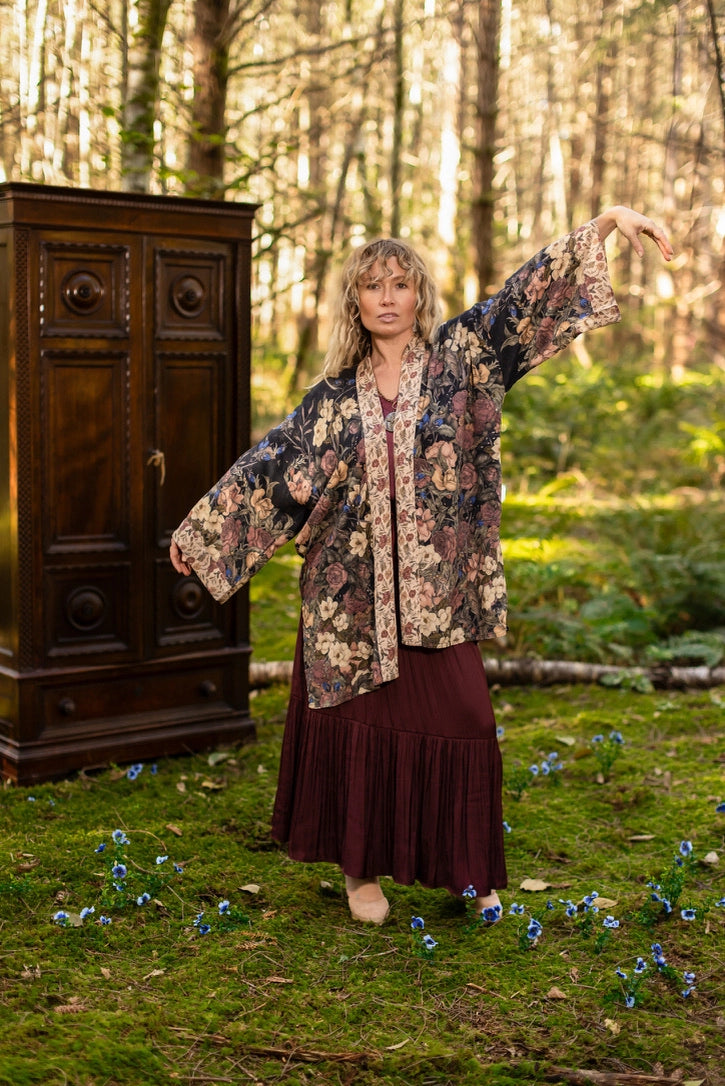 Lionheart Matinée Duster by Market of stars