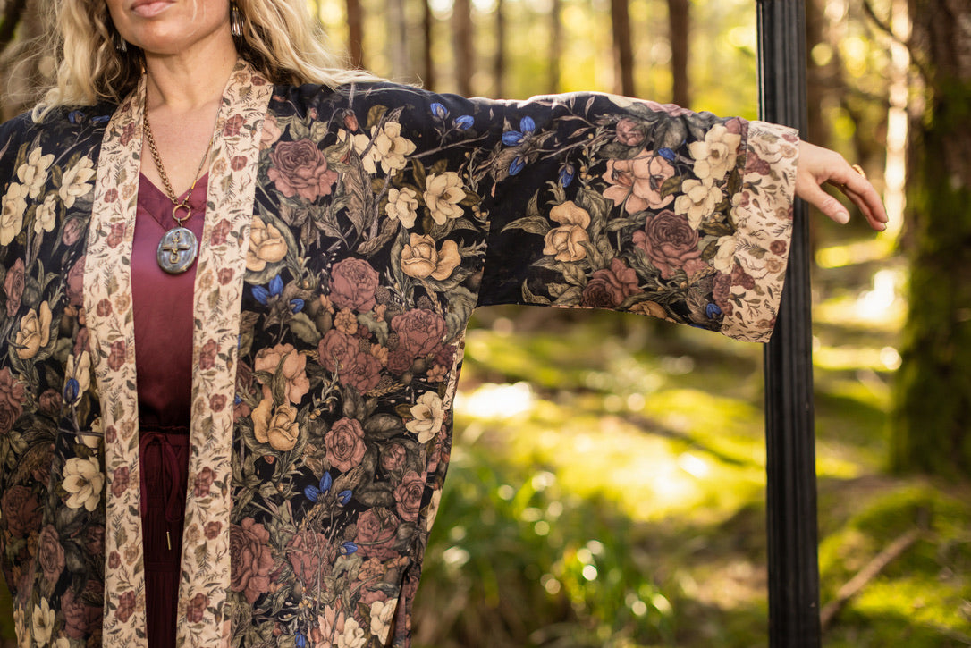 Lionheart Matinée Duster by Market of stars